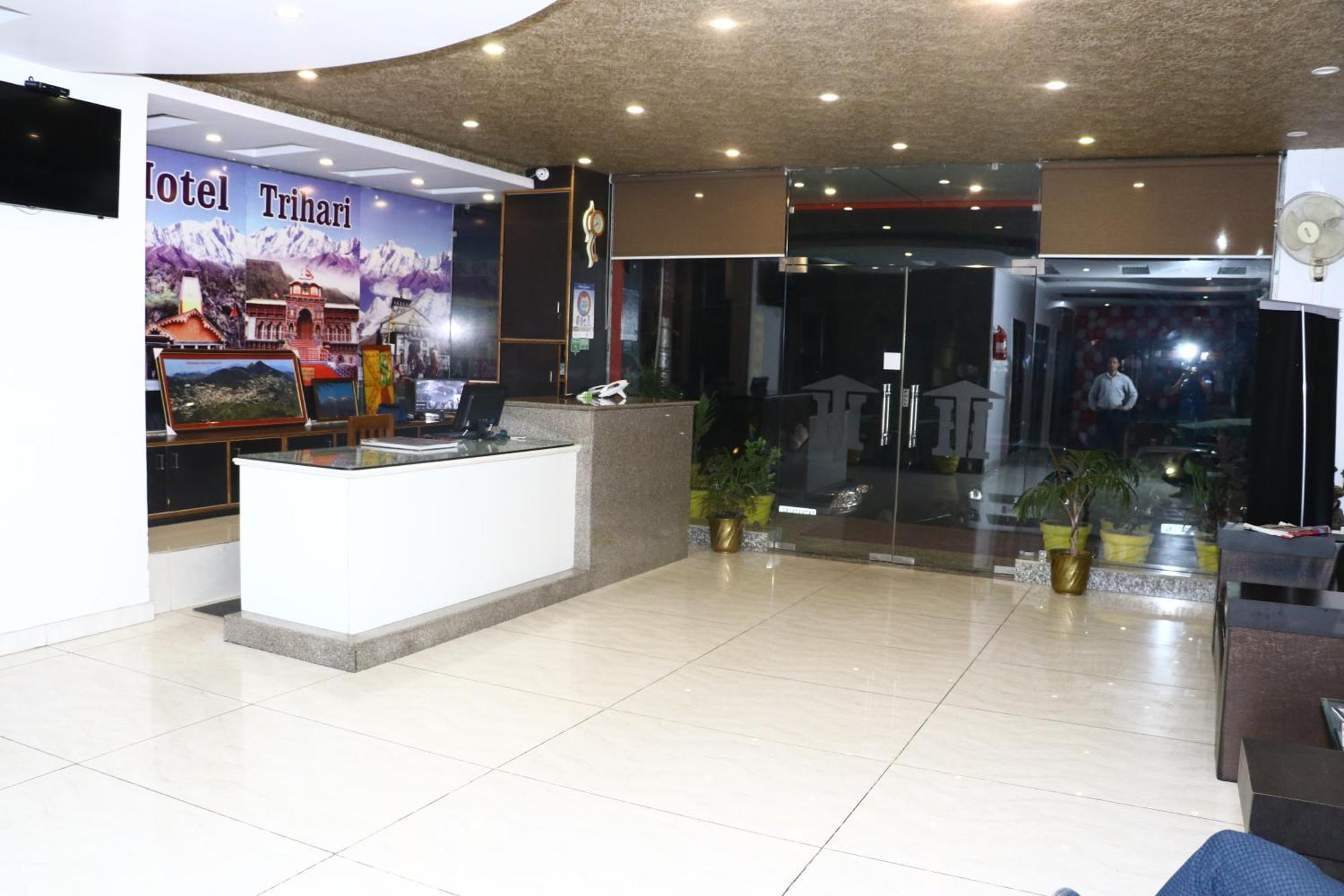 Hotel Trihari Rishikesh Exterior photo